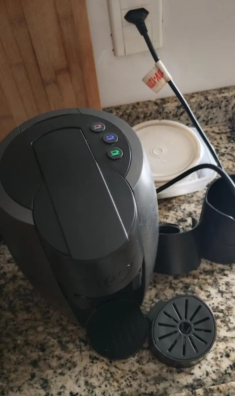 Cafeteira elétrica 