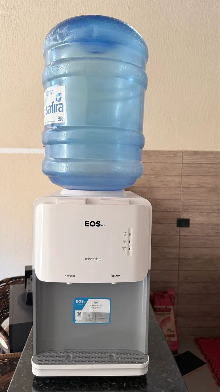 Vendo bebedouro a compressor 