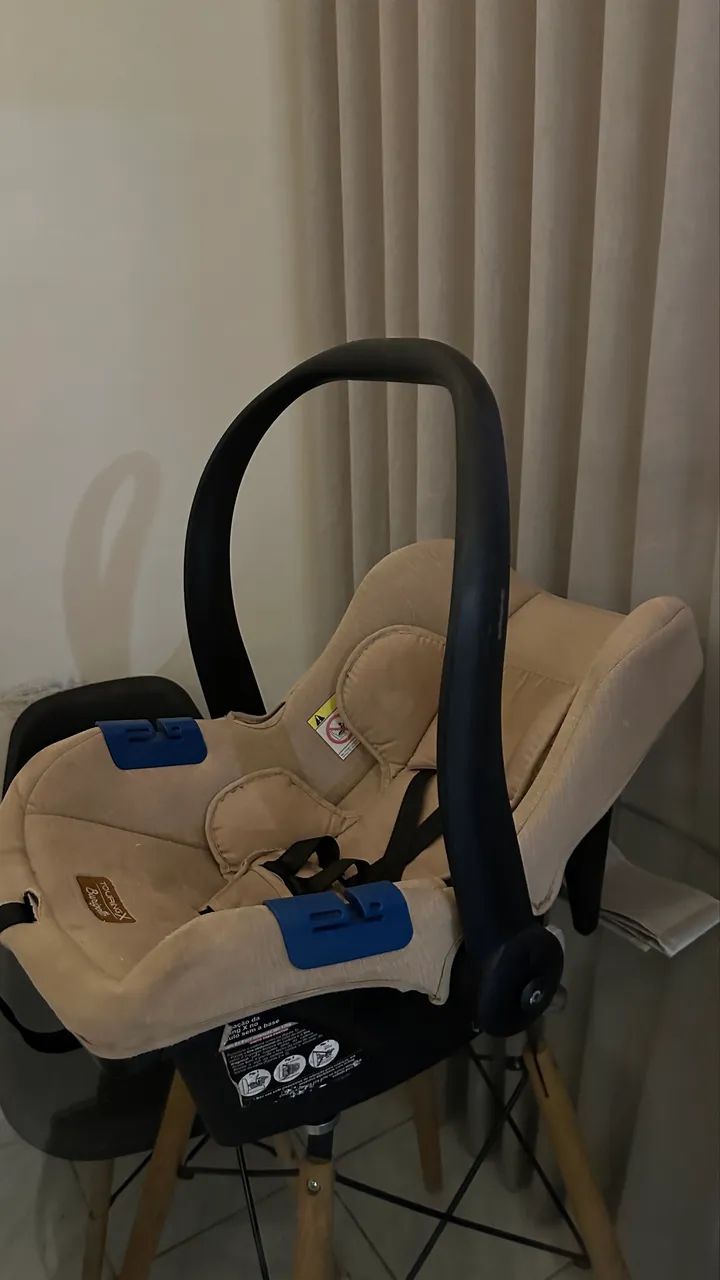Bebê conforto burigotto
