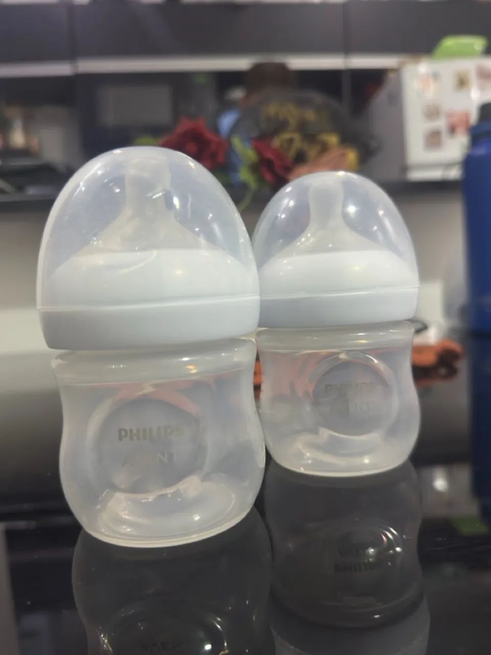 2 MAMADEIRAS PHILIPS AVENT PÉTALA 125ML (bico 2 e 3)