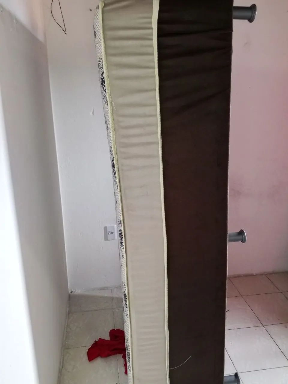  cama box de solteiro acolchoada mais colchão