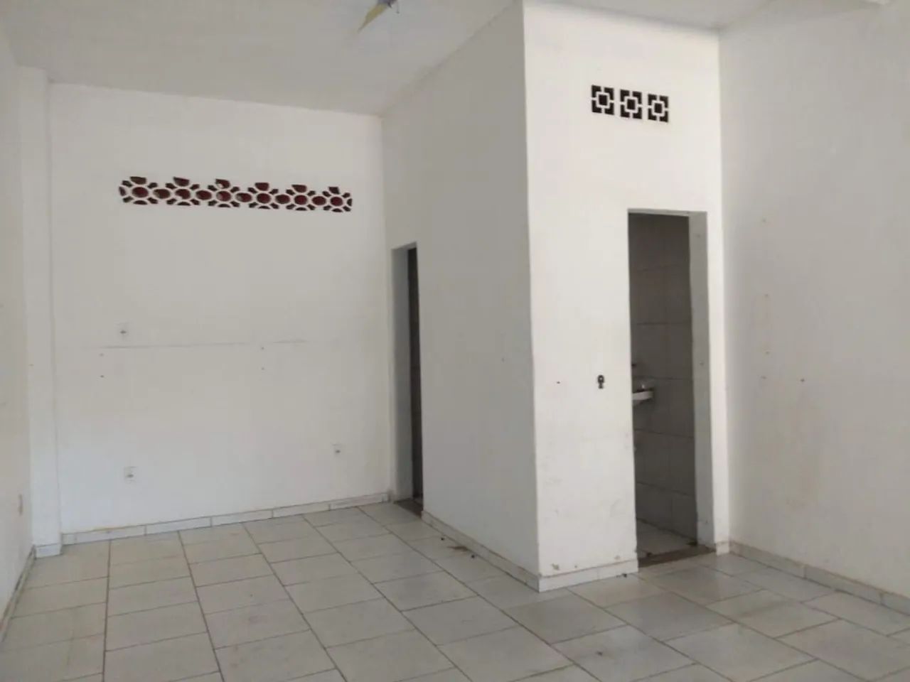 ALUGA-SE LOJA COMERCIAL - Santa Cruz. - Foto 2