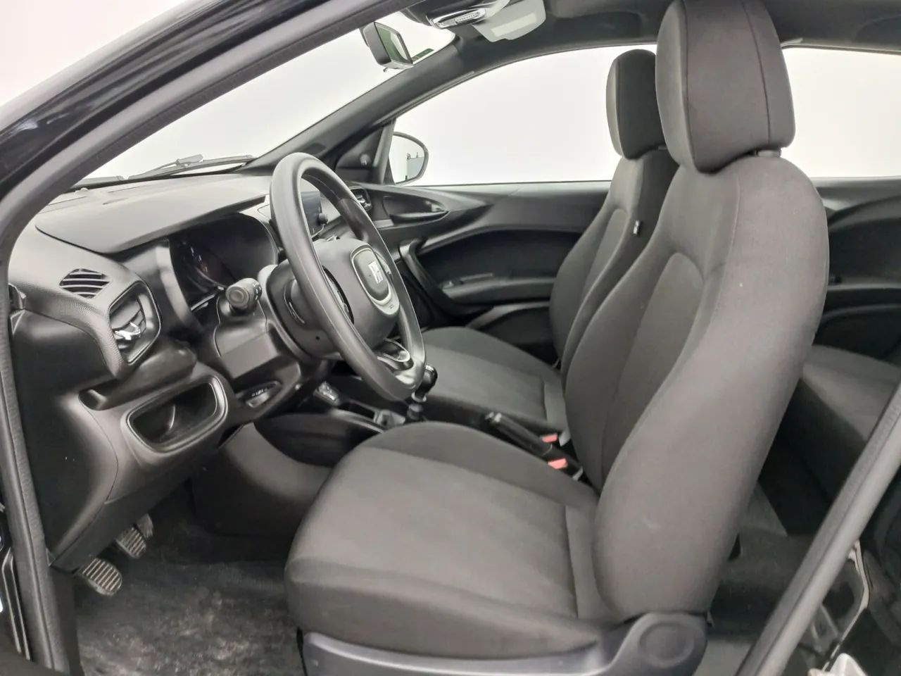 Fiat Cronos Drive 1.0 6V, foto 16 de 18