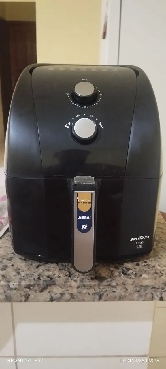 Vendo fritadeira elétrica Air Fryer Britânia 