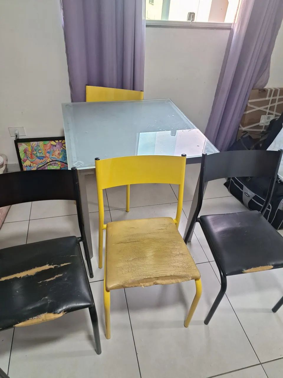 Mesa de 4 lugares + cadeiras - Foto 3