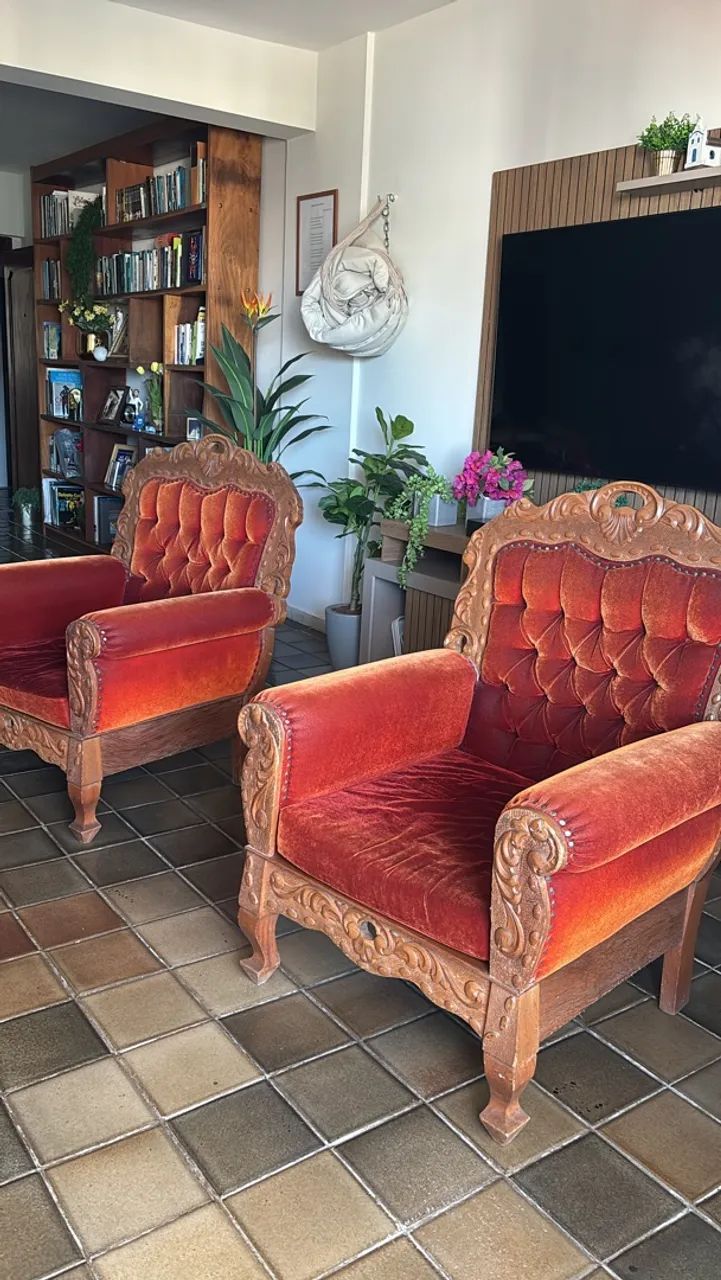 vendo conjunto de sofá e poltrona 