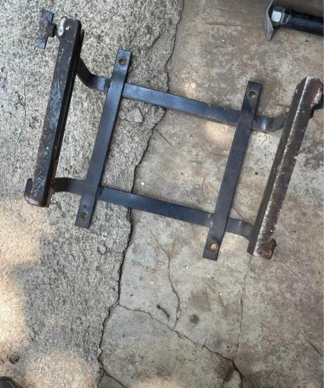 Suporte baú 