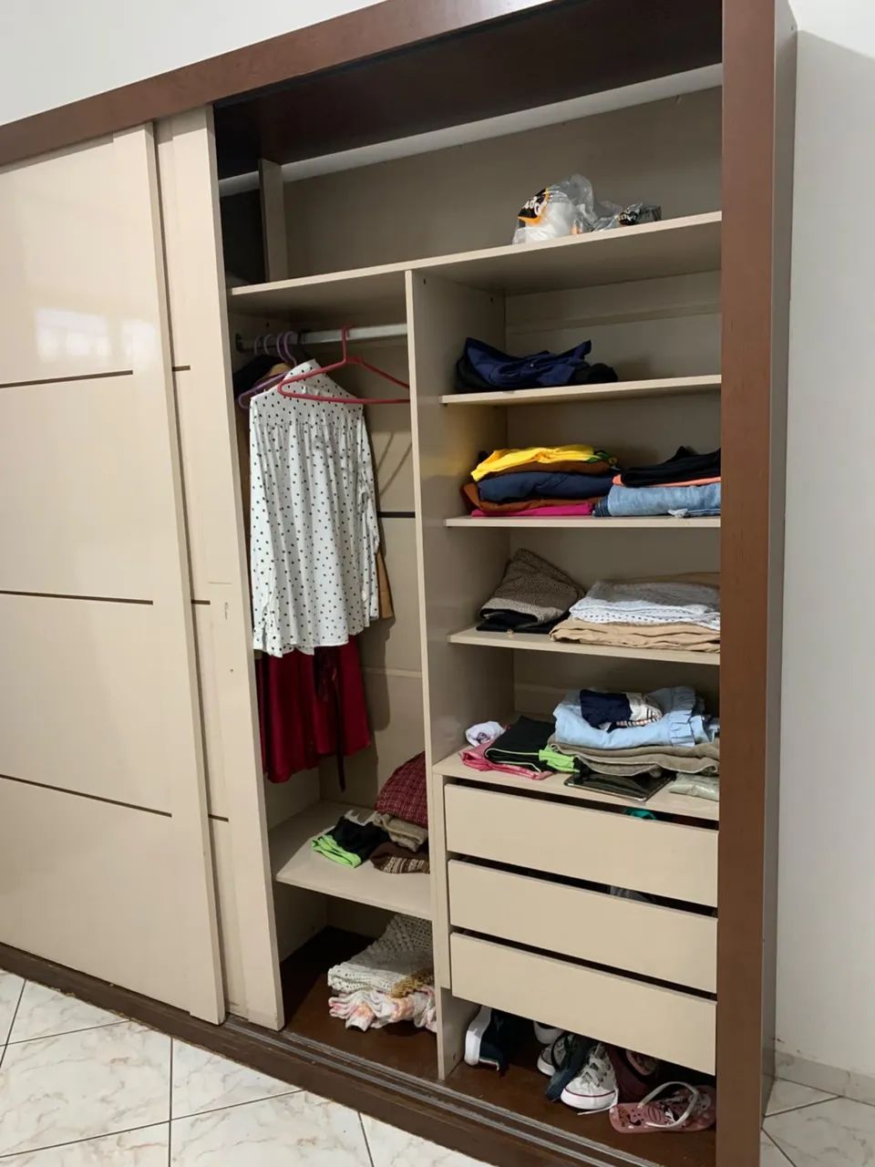 Guarda Roupas Casal