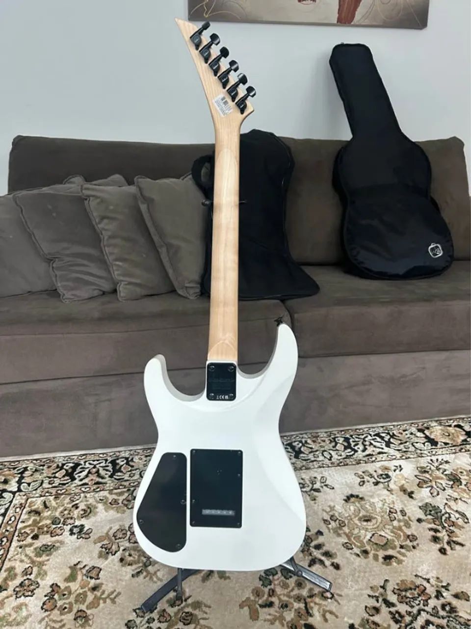 Guitarra Jackson Dinky Js11 - Foto 5