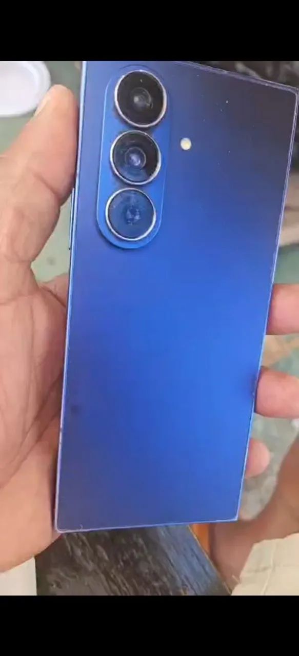 Galaxy Z Fold 7 azul 1 Tera, o mais completo 