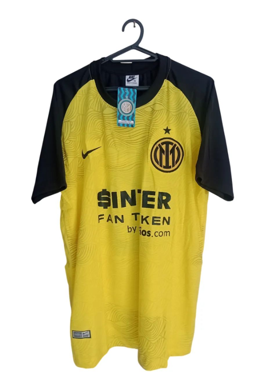 Camisa da Inter de Milão amarela