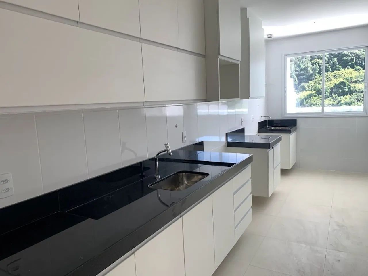 Apartamento Padrão com 3 Dormitórios na Praia da Costa - Foto 3