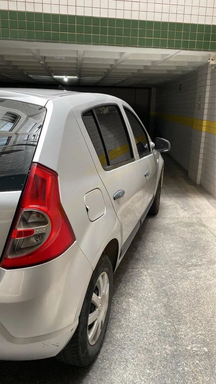 Renault Sandero 2011