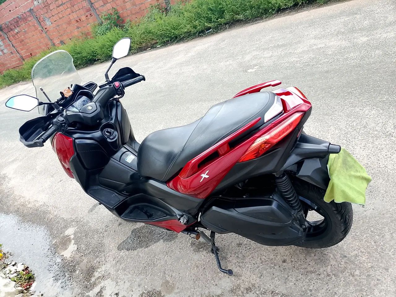 X Max 2021 - Foto 2