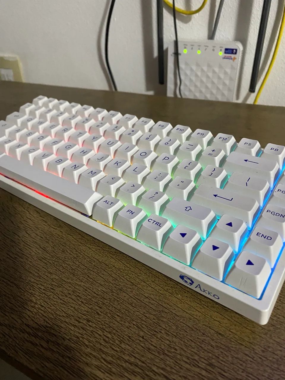 Teclado Gamer Akko sem fio 
