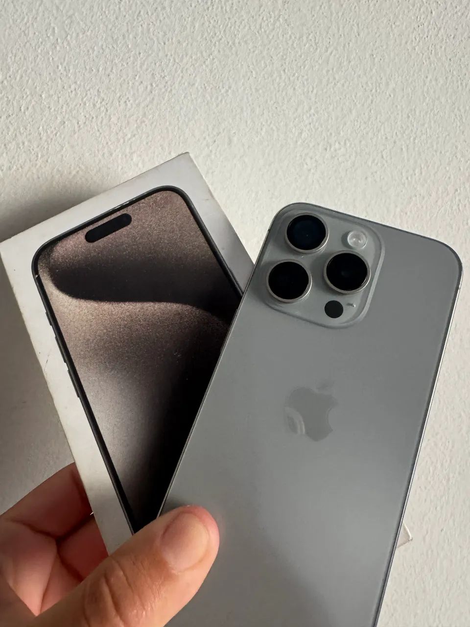iPhone 15 pro 128 - Foto 2