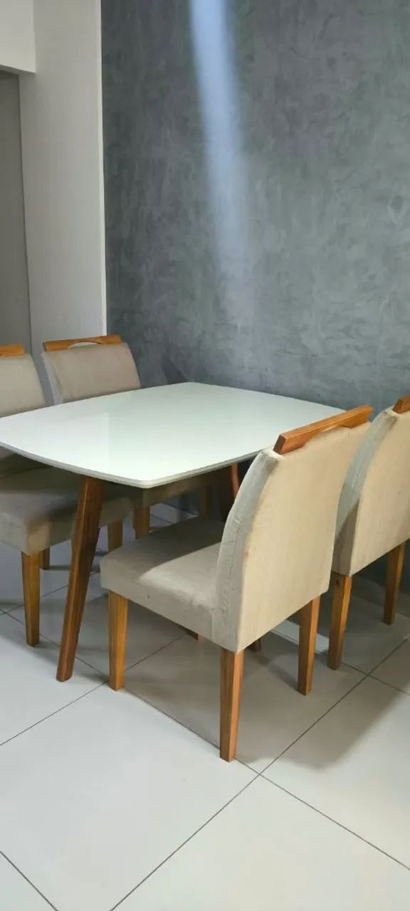 Mesa com 4 cadeiras - Foto 4