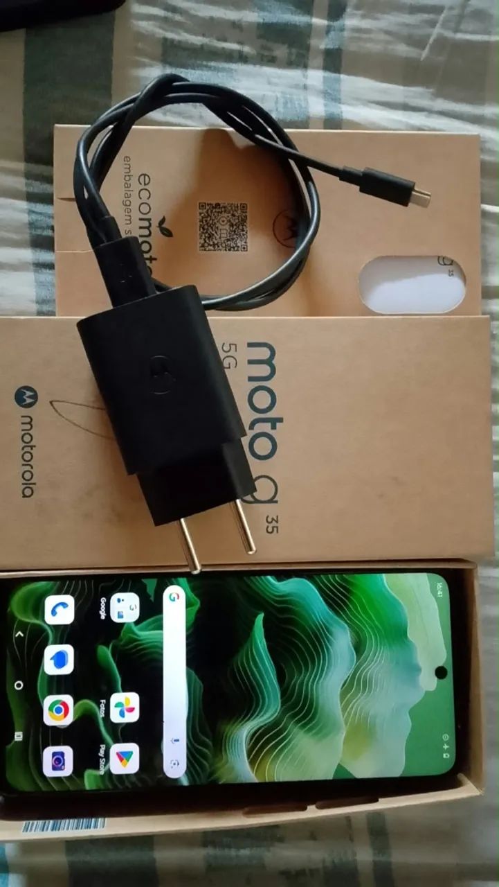 MotoG35 