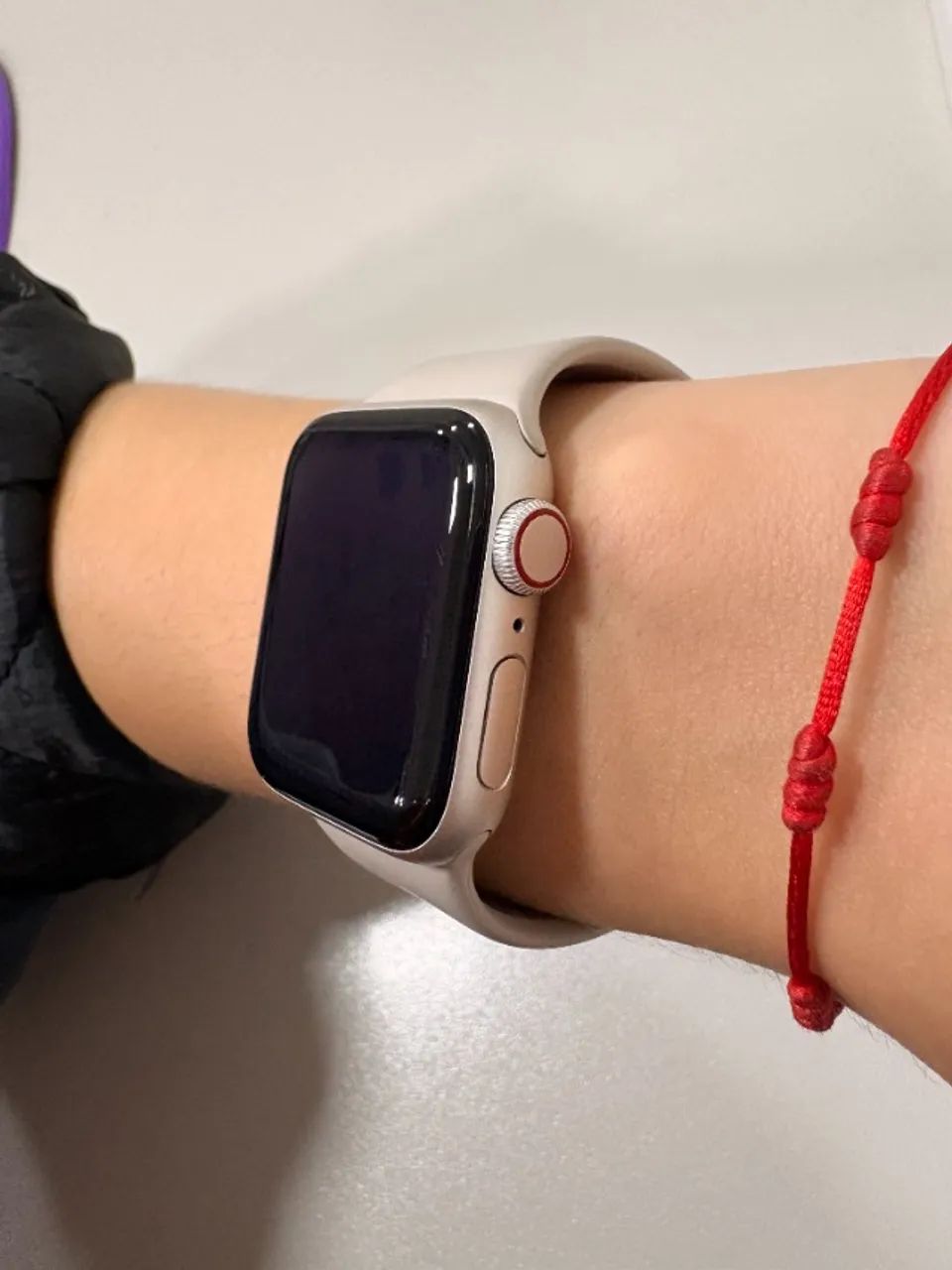 Apple Watch SE (Gen 2) 40mm Starlight - Foto 2