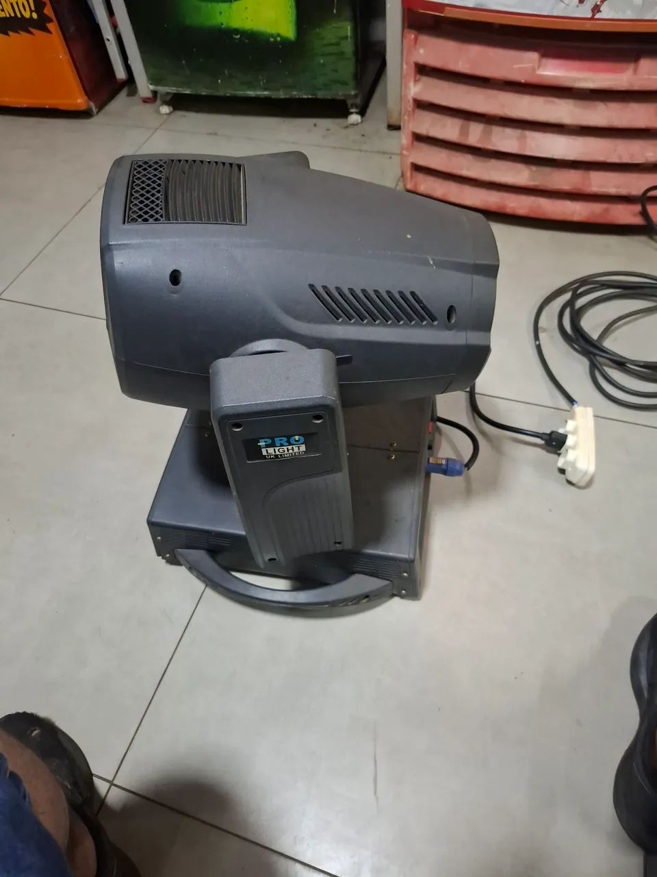 Moving head
