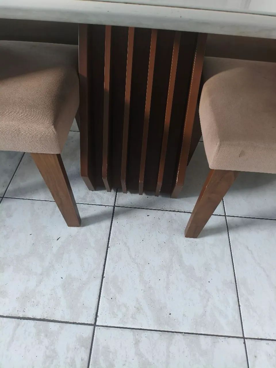 Conjunto de Mesa 4 cadeiras - Foto 3