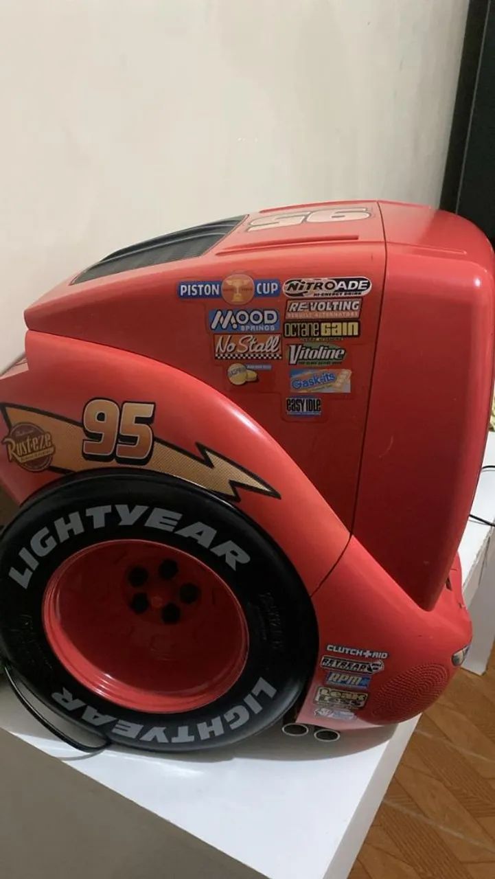 TV Relâmpago McQueen de Tubo Retro - Foto 3