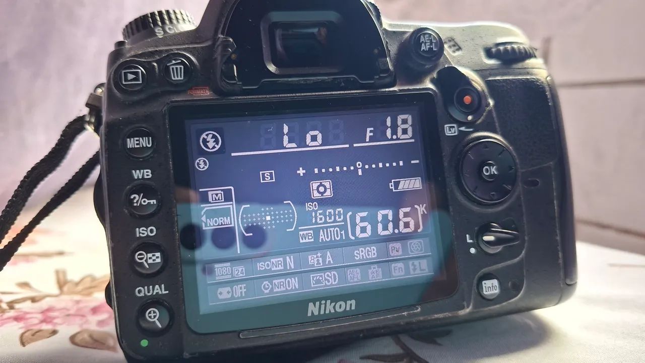 Camera Nikon D7000 - Foto 3
