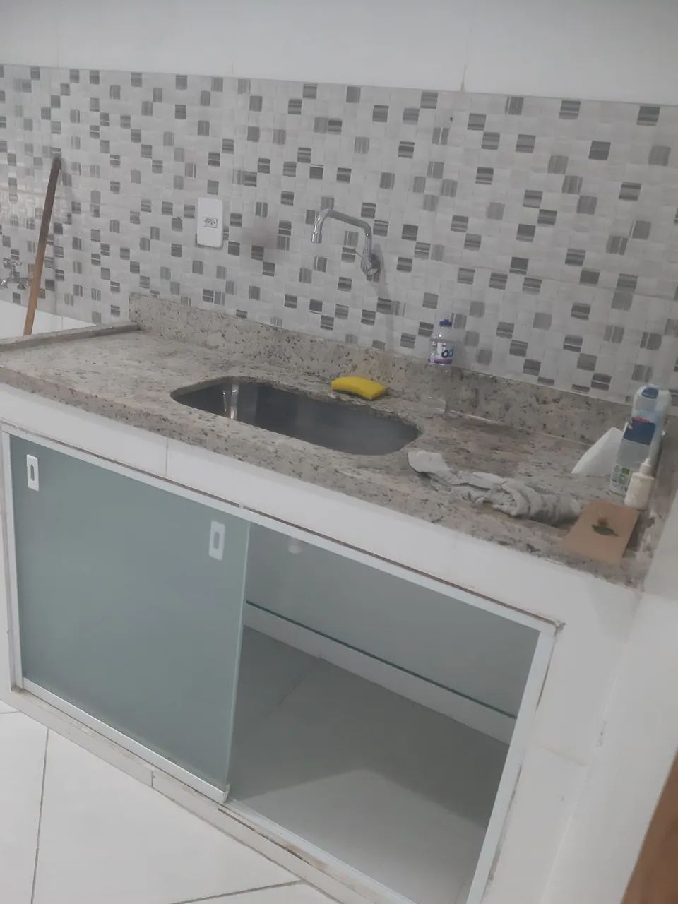  Uma Quitinete tel * falar com Ataide - Foto 4