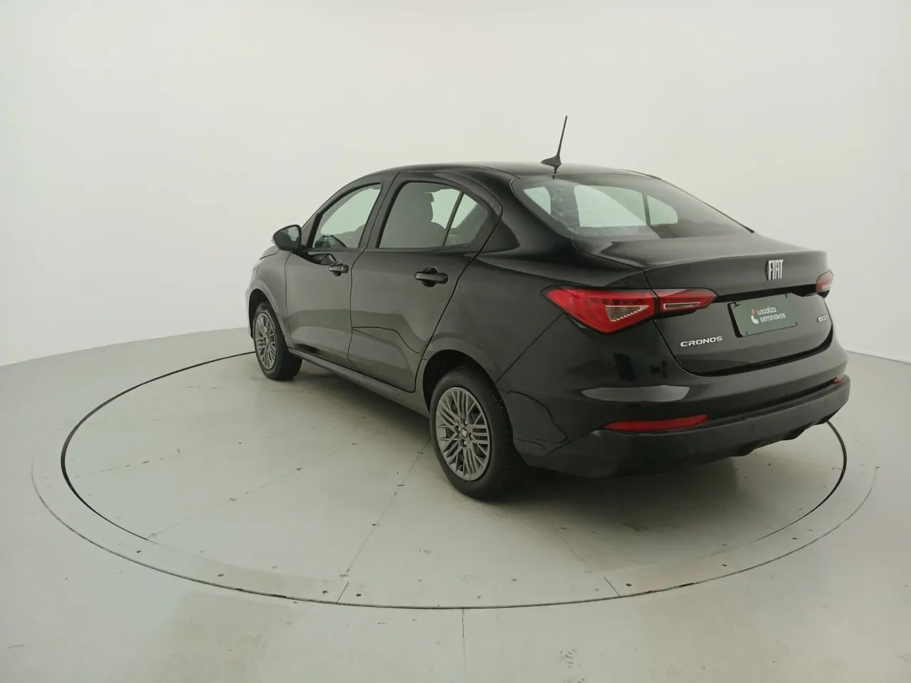 Fiat Cronos Drive 1.0 6V, foto 3 de 18