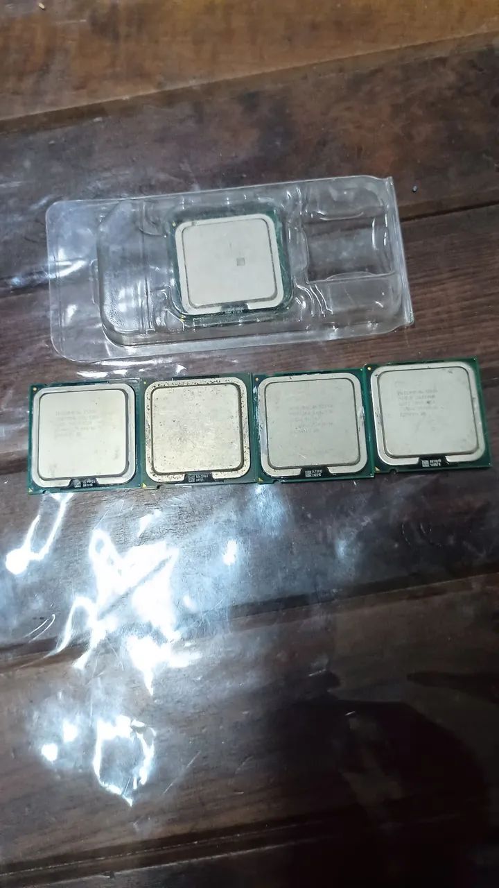 Lote de processadores intel