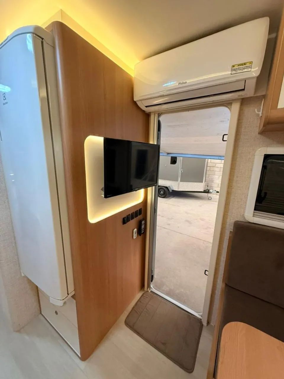 Vendo trailer motorhome em Itapema - Foto 5