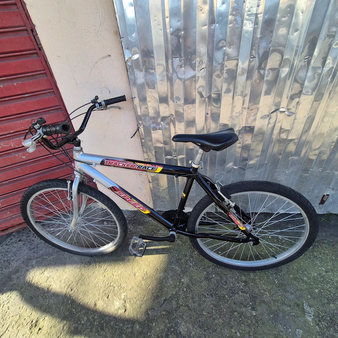 Bicicleta aro 26 de alumínio  - Foto 3