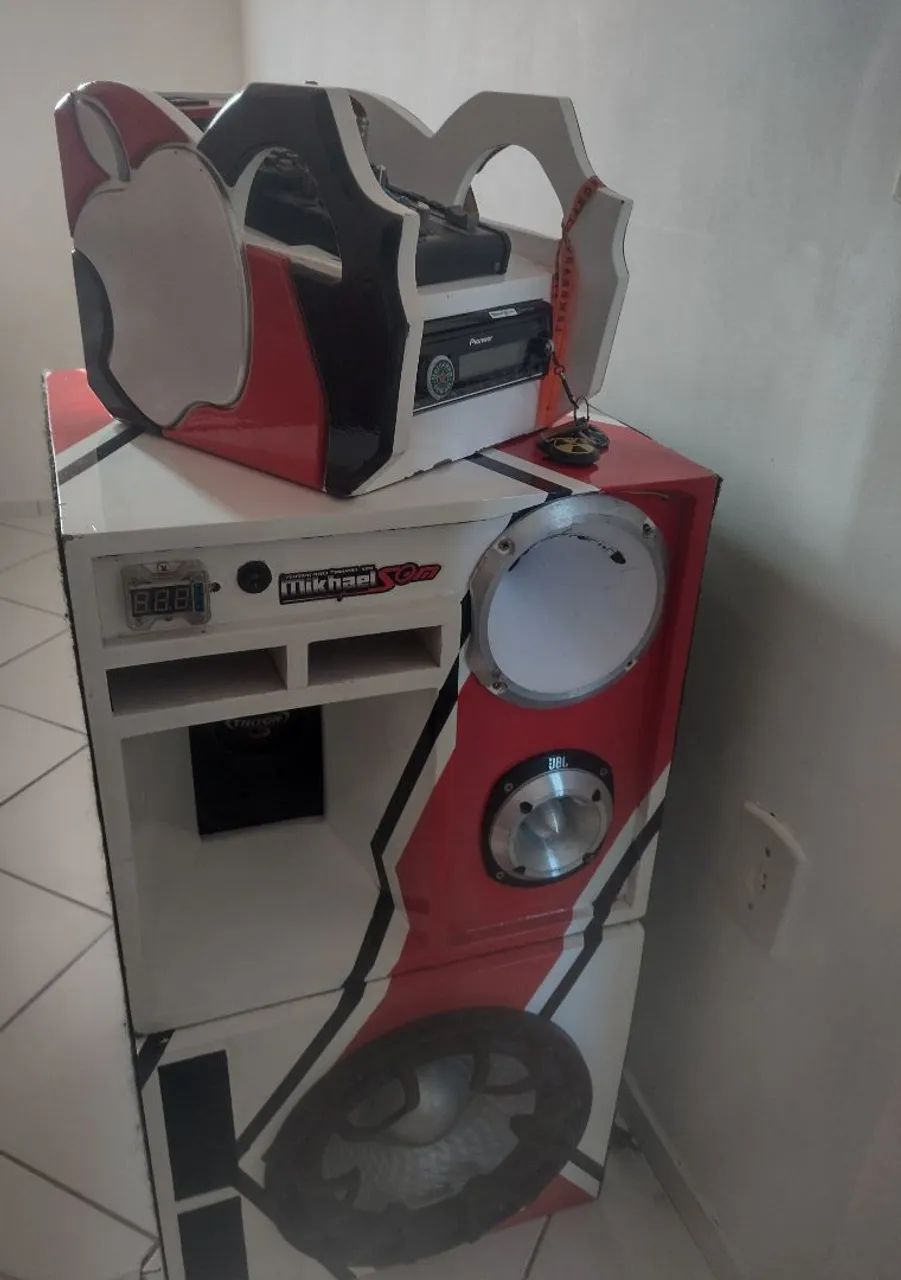 Vendo caixa Bob 