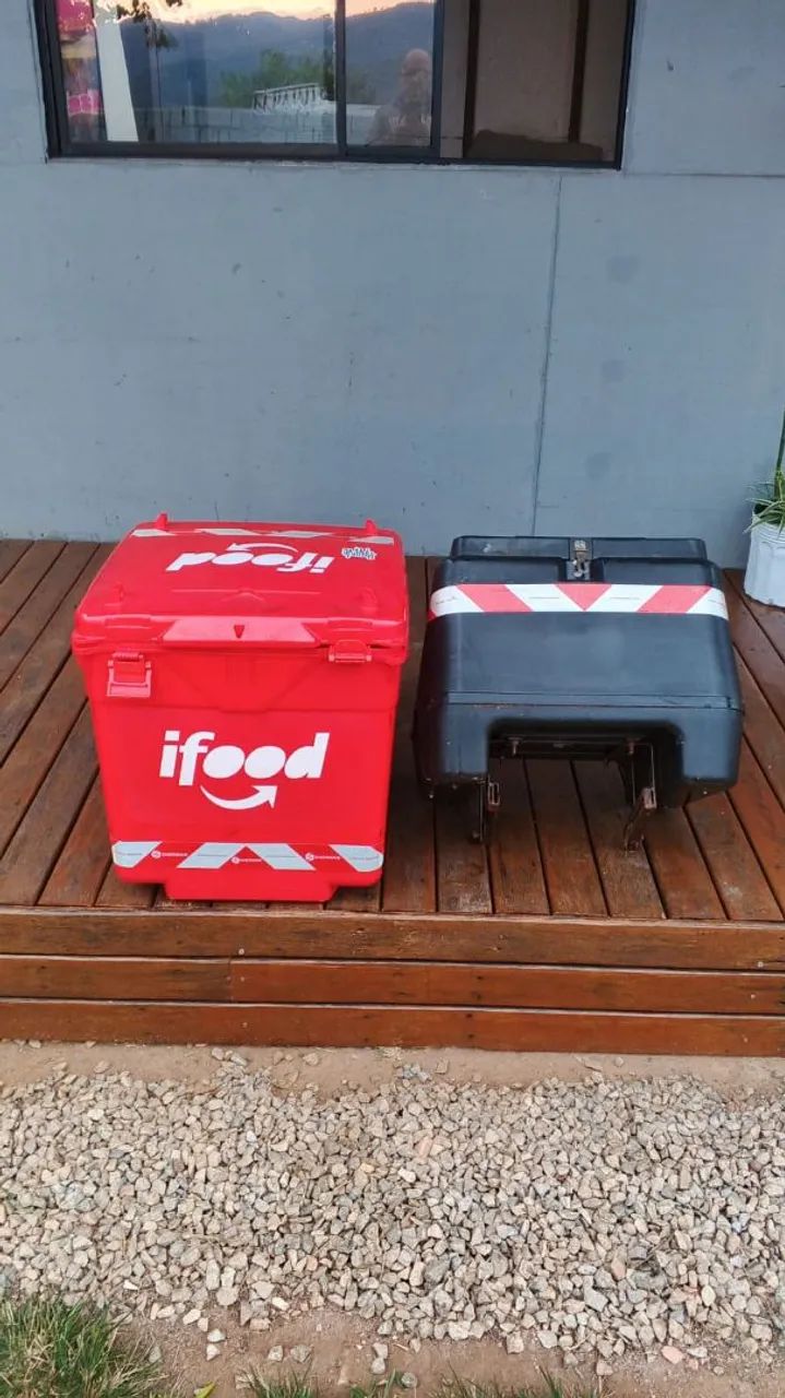 Leve 2 baús com preço de 1