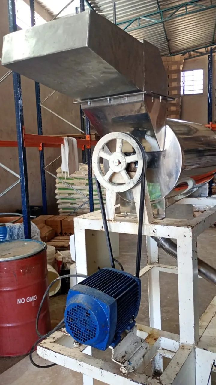 Despolpadora de frutas para uso industrial - Foto 3