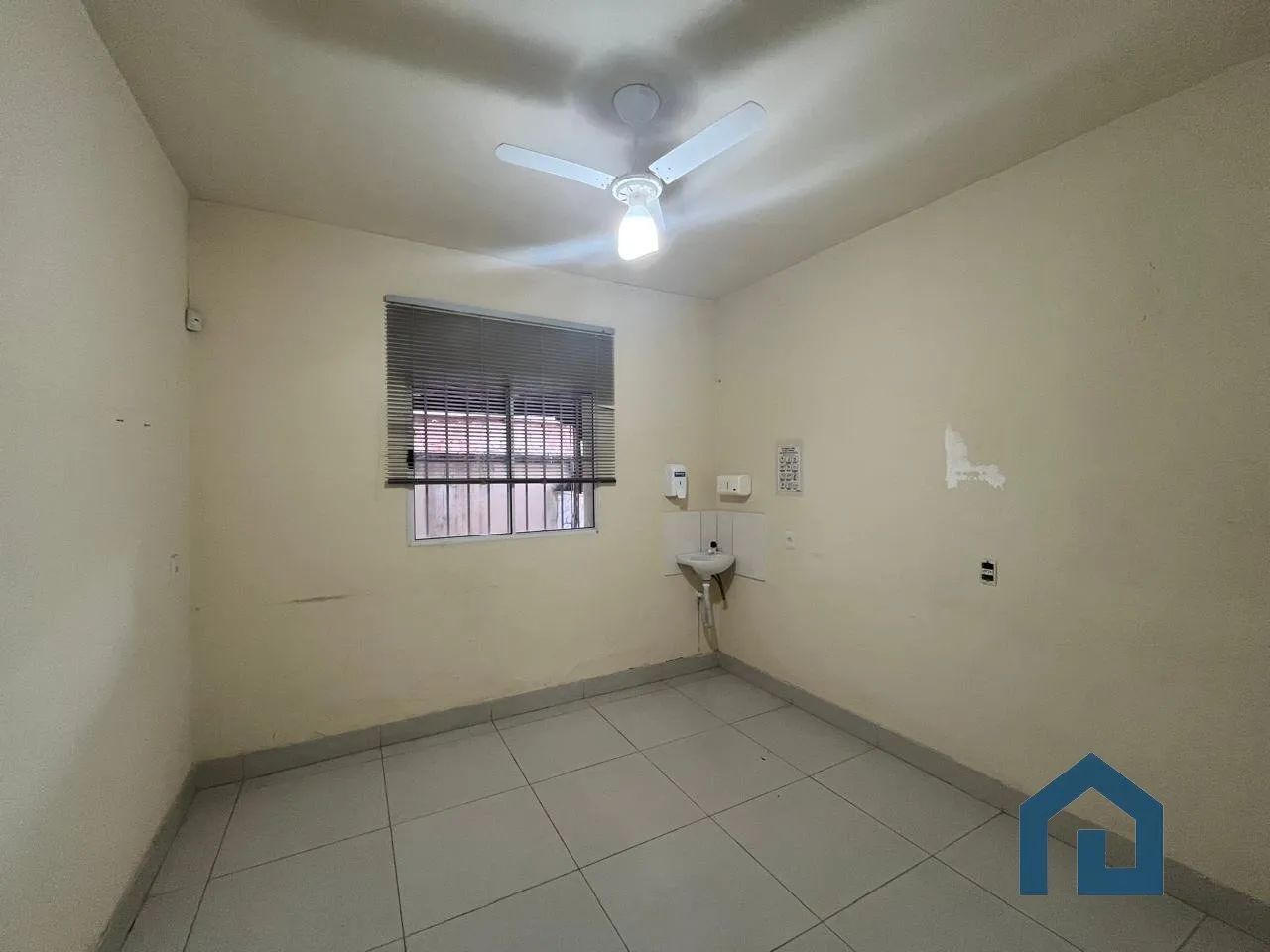 Imóvel comercial amplo com apartamento no Céu Azul - Foto 4