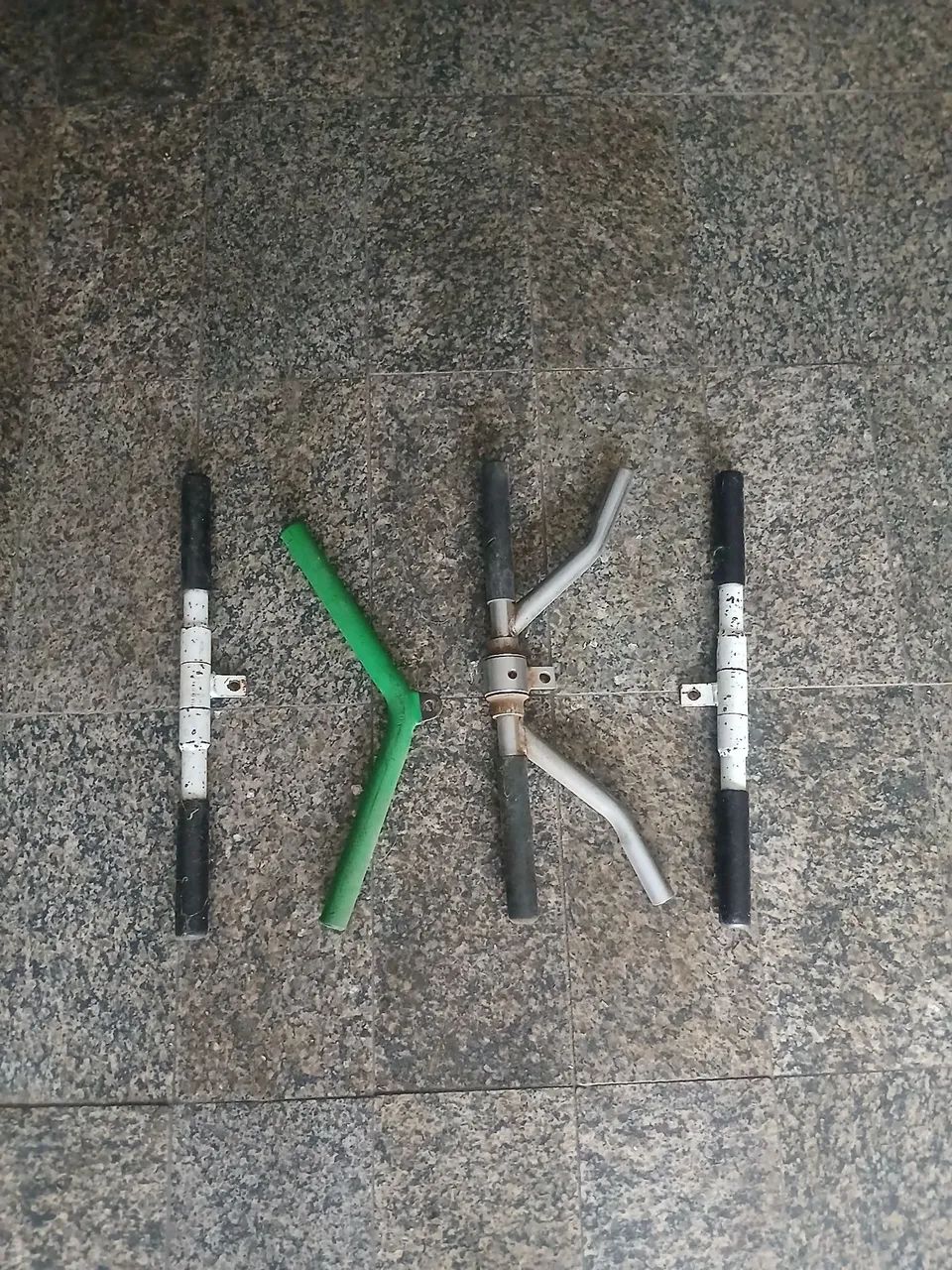 Barrinhas para polia ( biceps e triceps...) - Foto 3