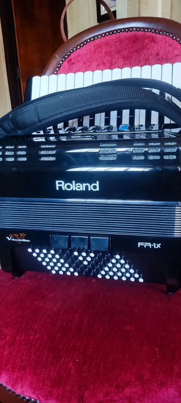 Acordeon Roland Fr1X - Foto 3