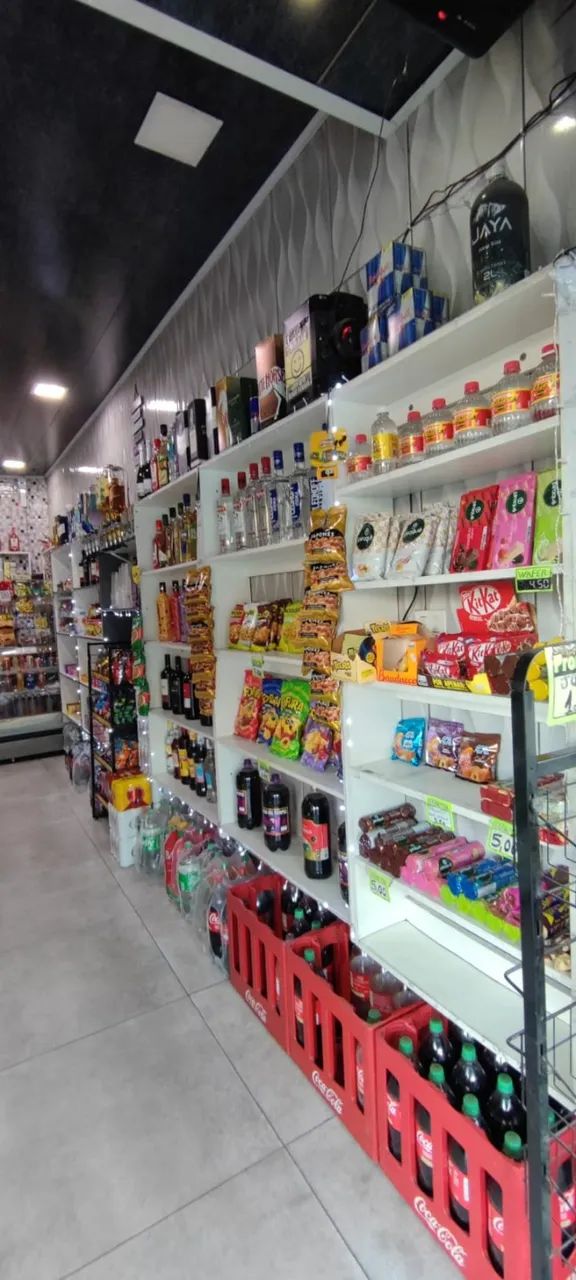 Loja com apartamento bem localizada ponto ja feito. - Foto 5