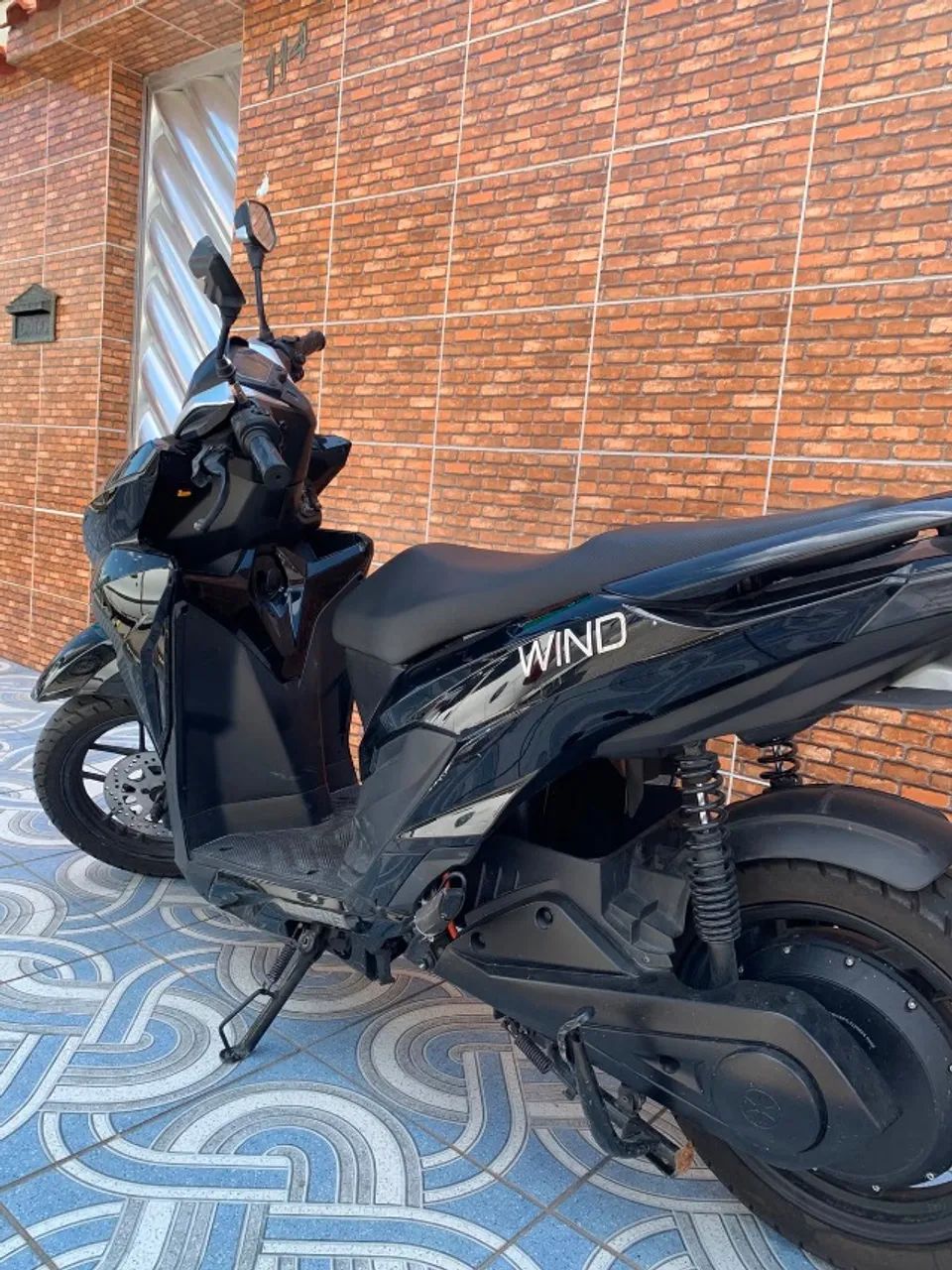 Scooter WIND Preta - Linda e Bem Conservada - Foto 5