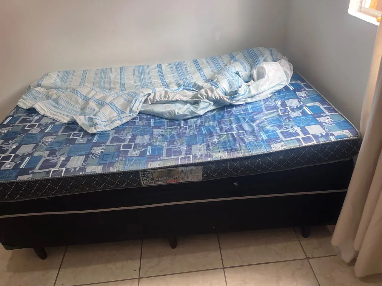 Cama