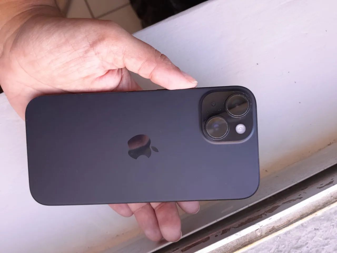 iPhone 15 - Foto 2