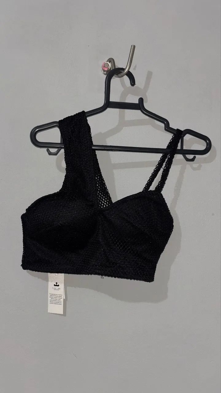 Conjunto preto de renda tamanho P