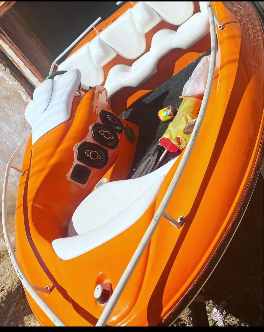 VENDO OU TROCO JET BOAT COM MOTOR DE POUPA 90HP Yamaha  - Foto 3
