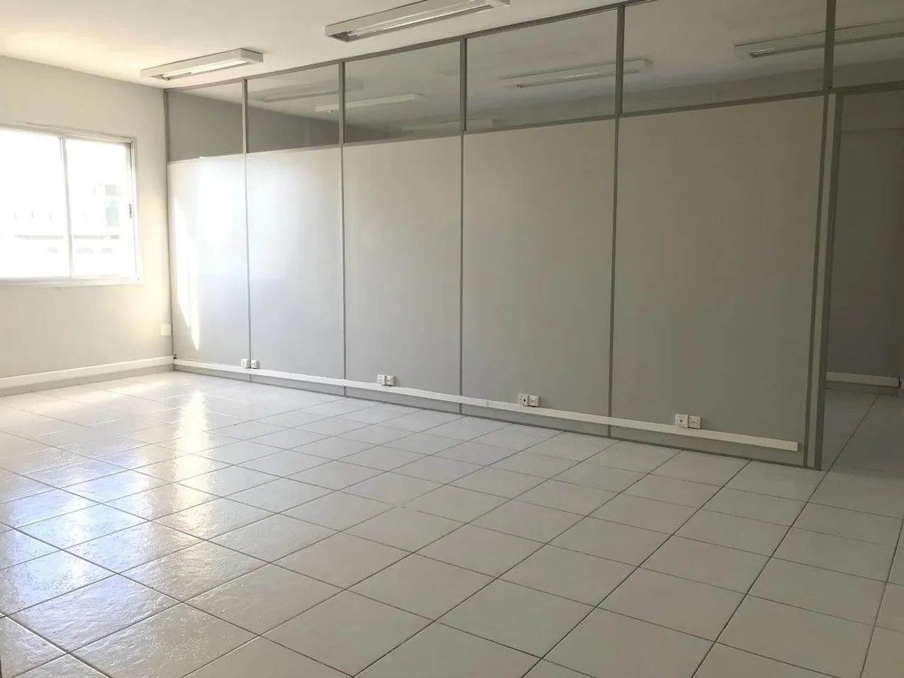 Sala Comercial no bairro Estoril - BH - Foto 2