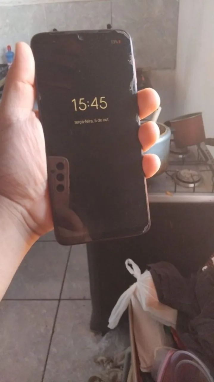 Celular antigo moto G8  - Foto 3