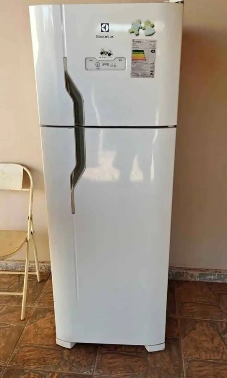 Geladeira Eletrolux - Perfeito estado. - Foto 4