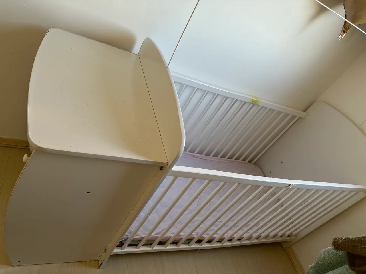 Berço com cômoda/trocador embutido - Foto 2