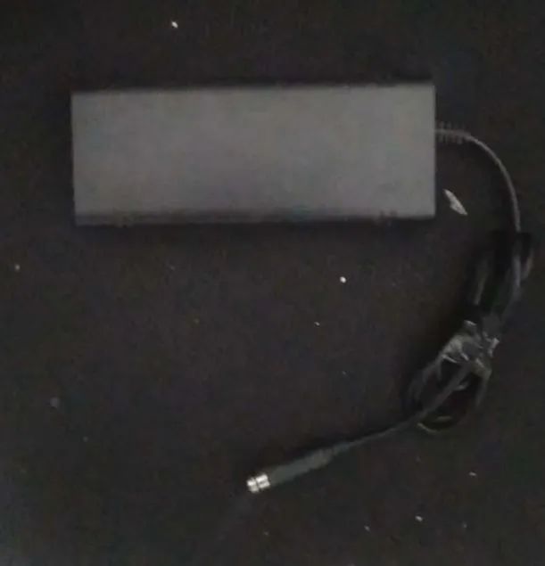 Fonte xbox 360 Super slim 1 pino Funcionando Perfeitamente  - Foto 2