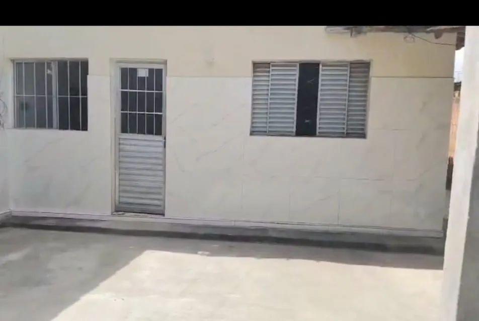 *Casa recém refromada* - Foto 3